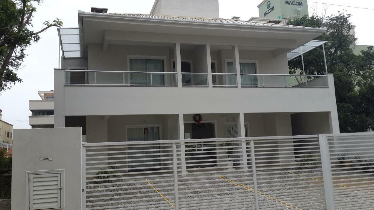 Apartamentos Proximo A Praia بومبينهاس المظهر الخارجي الصورة